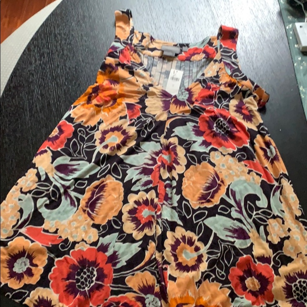 NWT Woman’s Anthropologie flowy Floral top S-L